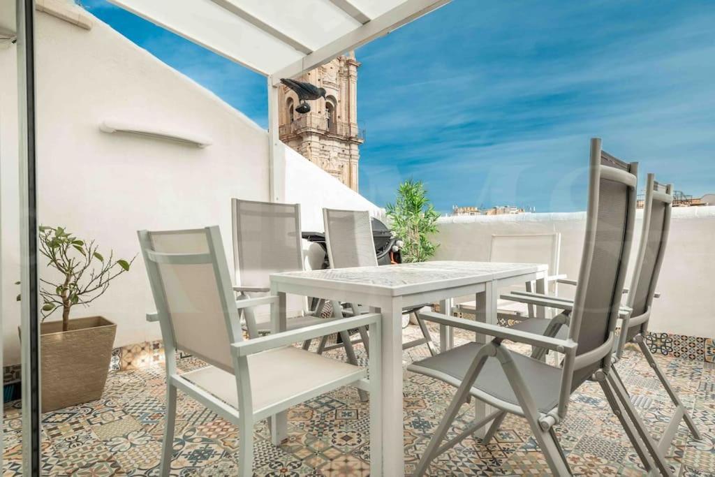 Private Terrace, Barbecue & Cathedral View By Rems Apartment Malaga Luaran gambar
