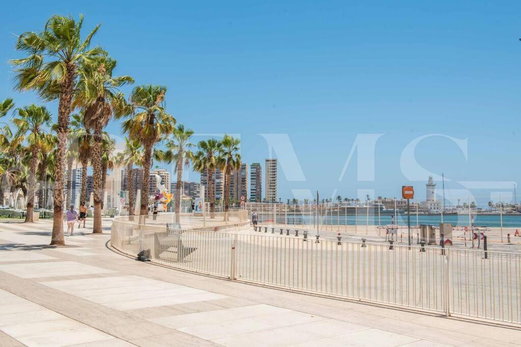 Private Terrace, Barbecue & Cathedral View By Rems Apartment Malaga Luaran gambar